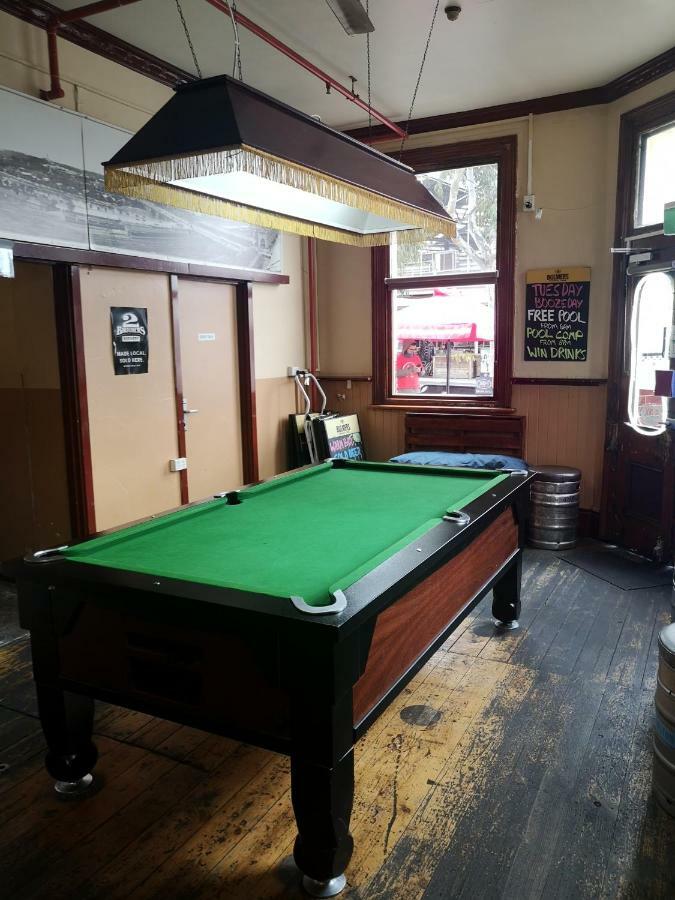 Market Tavern Hostel & Bar Melbourne Buitenkant foto
